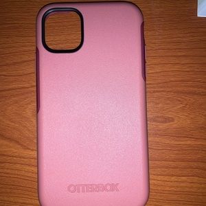 iPhone 11/Xr Otterbox case